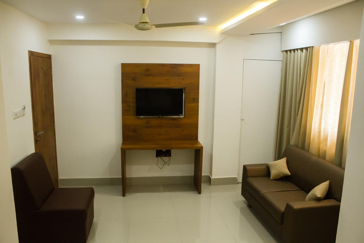 Nexstay Crystal Residency Kozhikode Exterior photo